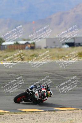 media/Apr-07-2024-CVMA (Sun) [[53b4d90ad0]]/Race 14 Formula 2-American Twins/